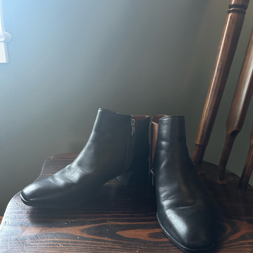 Black Leather Franco Sarto Woman’s Ankle Boots